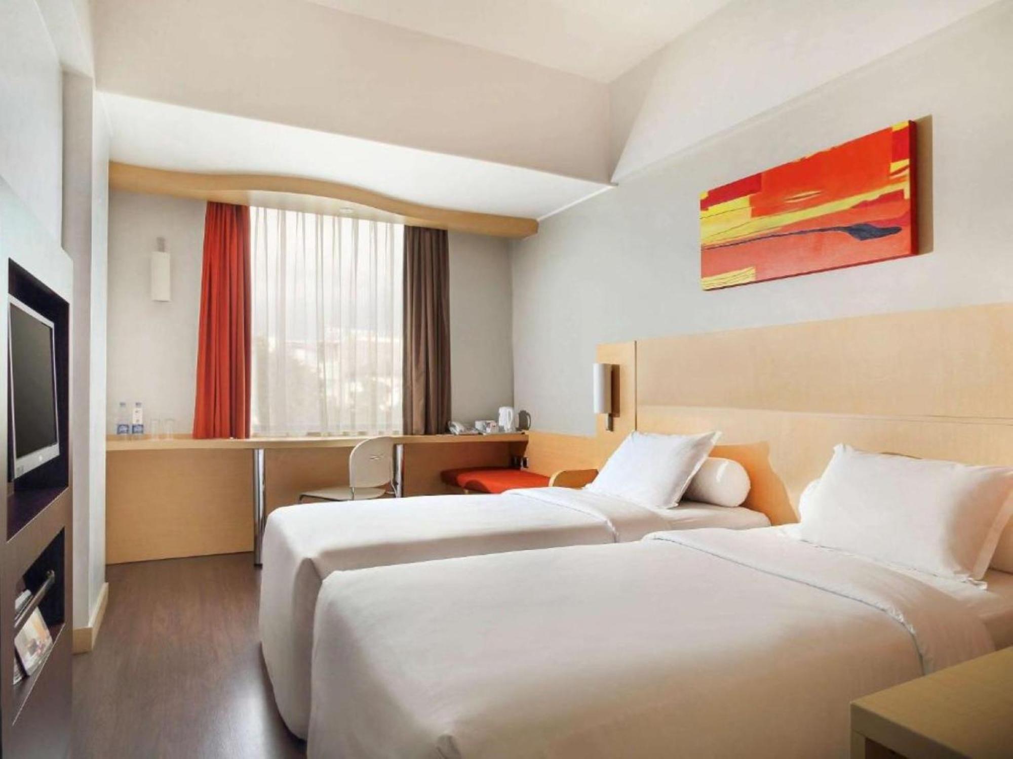 Horison Arcadia Wahid Hasyim Hotel Jakarta Ngoại thất bức ảnh