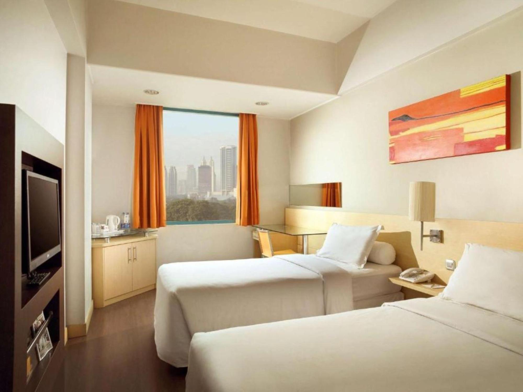 Horison Arcadia Wahid Hasyim Hotel Jakarta Ngoại thất bức ảnh