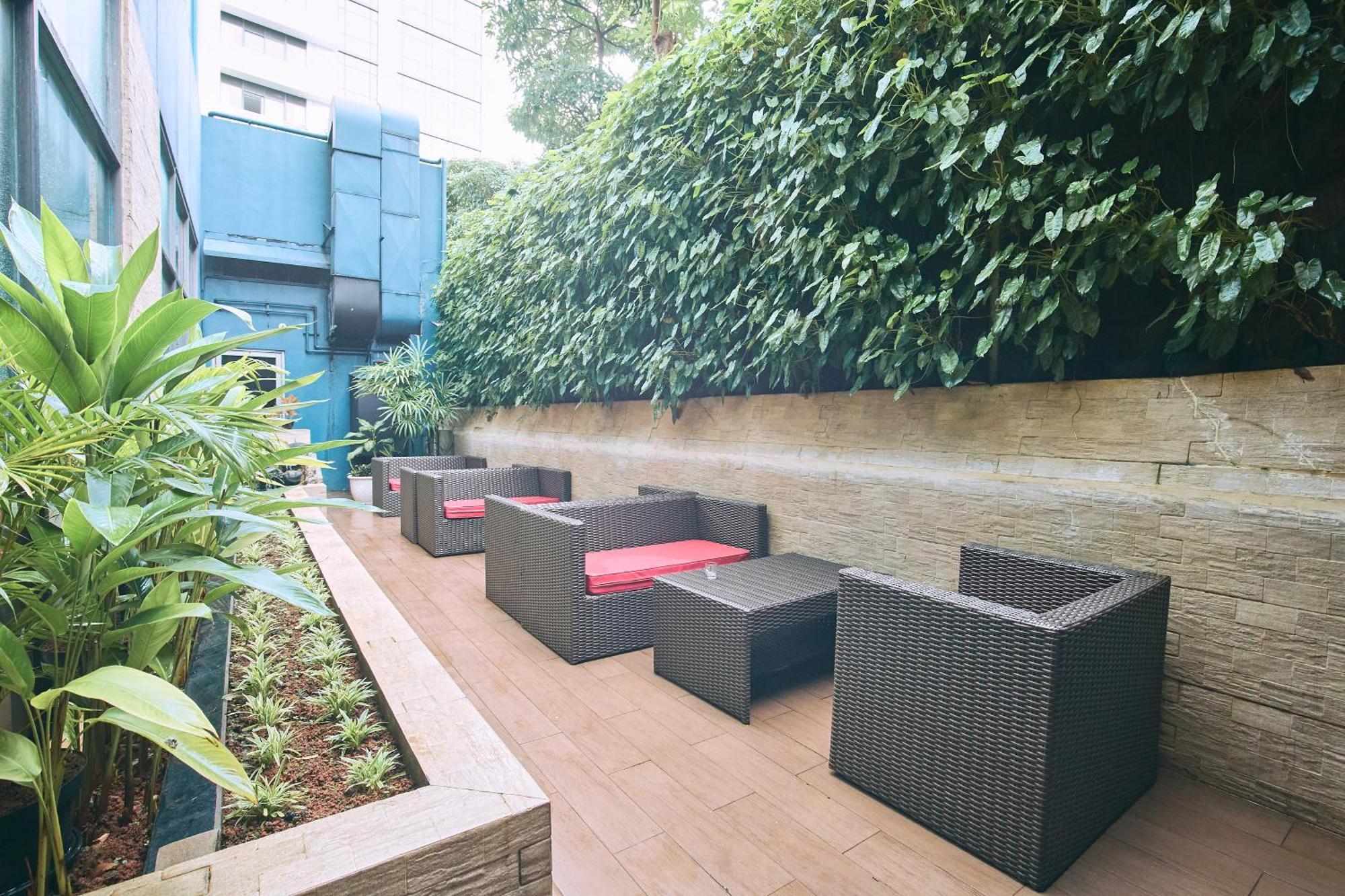 Horison Arcadia Wahid Hasyim Hotel Jakarta Ngoại thất bức ảnh
